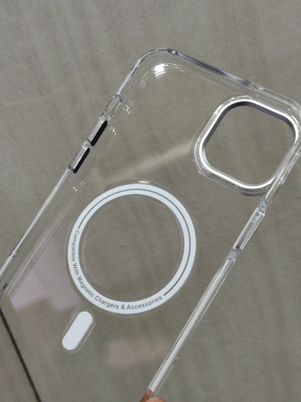 Ultra Crystal with MagSafe, Anti-Yellow Slim Transparent Stylish Hard Back Cover for Apple iPhone 15 Pro, 6.1 inch, (PC | Clear)